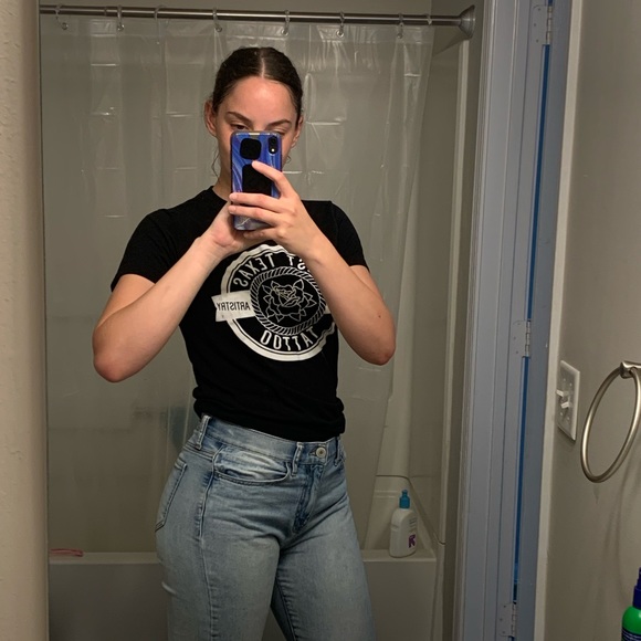 Meet your Posher, Sienna - Picture 3 of 8